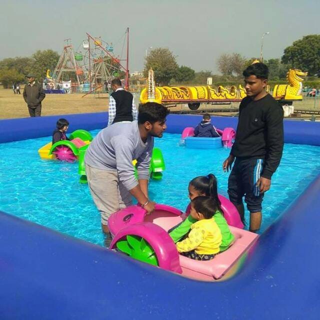  Pool with Boats  For kids